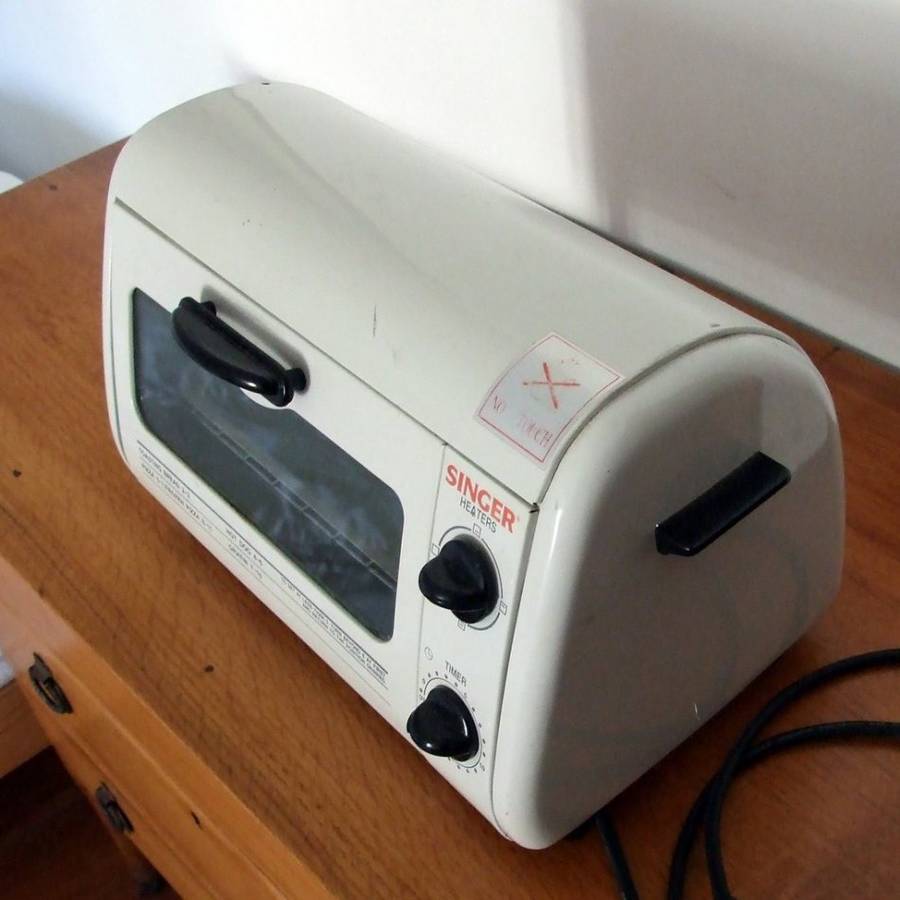 Vintage retro Singer electric heater oven  grill model SGO 007 excellent condition. Desktop Cooker!