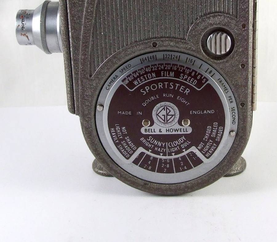 Excellent BELL & HOWELL "Double Run" 8mm Multi Speed SPORTSTER Movie Camera WORKING with Carry Case