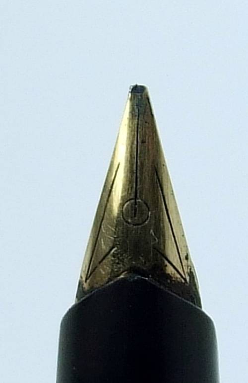 A vintage PELIKAN M20 SILVEXA fountain pen