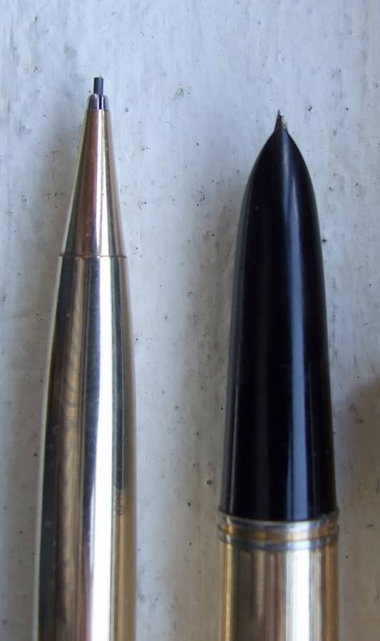 Boxed 14k gold filled Parker 51 fountain pen and pencil set, working.