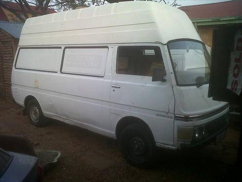 NISSAN E20 PANELVAN(PLEASE READ BEFORE BIDDING)