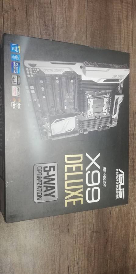 Asus x99-Deluxe Intel LGA 2011-V3