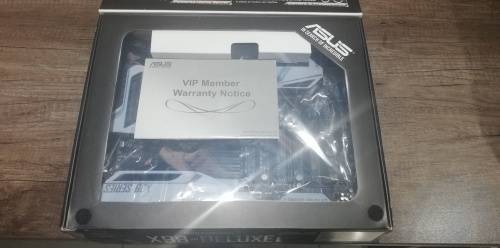 Asus x99-Deluxe Intel LGA 2011-V3