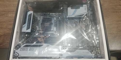 Asus x99-Deluxe Intel LGA 2011-V3