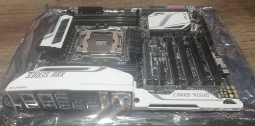 Asus x99-Deluxe Intel LGA 2011-V3