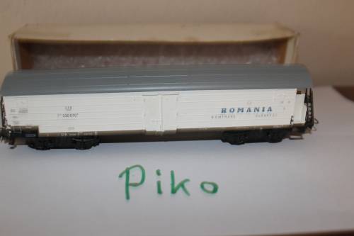 PIKO H0 1:87  CFR (Romanian Railway) refrigerator wagon Romania