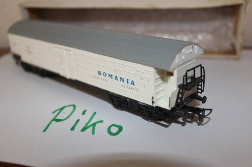 PIKO H0 1:87  CFR (Romanian Railway) refrigerator wagon Romania