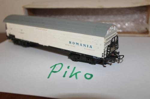 PIKO H0 1:87  CFR (Romanian Railway) refrigerator wagon Romania
