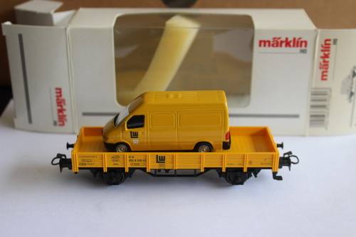 Maerklin H0 1:87 wagon with Mercedes Sprinter load, original box, brand new