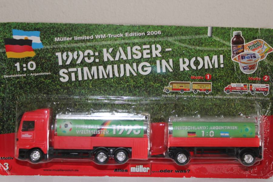 Mercedes-Benz Actros Tanker H0 1:87 Mueller Milk Germany Soccer World Champion 1990 still sealed