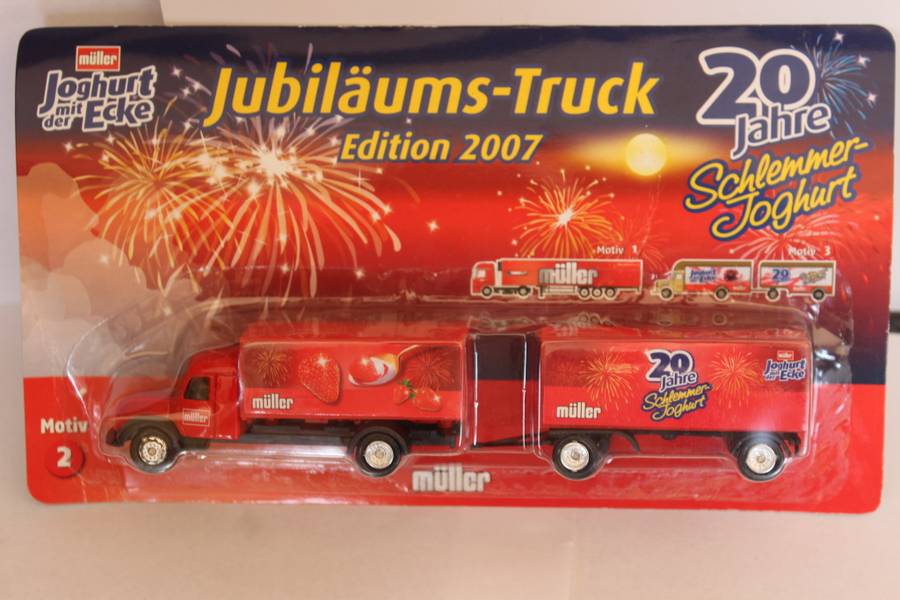 Vintage Magirus-Deutz Truck H0 1:87 Mueller Yogurt 20Years jubilee , boxed and still sealed