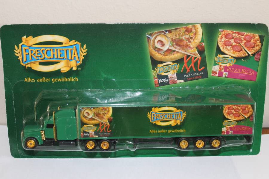 US Truck H0 1:87 Freschetta Pizza, still boxed and sealed