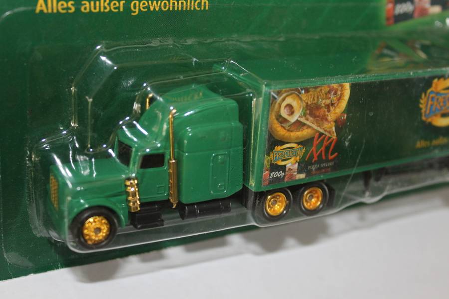 US Truck H0 1:87 Freschetta Pizza, still boxed and sealed