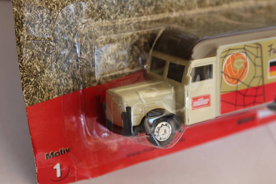 Vintage Buessing Truck H0 1:87 Mueller Milk Germany Soccer World Champion 1954 still sealed