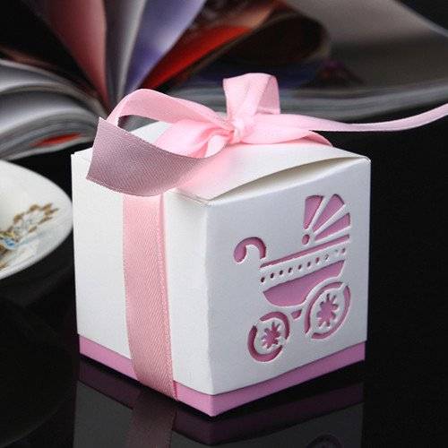 Pink and White Carriage Favour Boxes