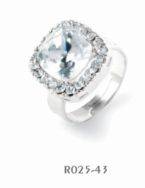 Square ring with clear Swarovski Crystal Centre