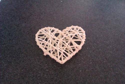Mini White Rattan Hearts