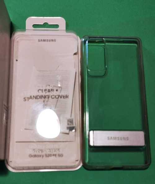 Samsung Galaxy S20 FE  - Dual Sim  -SM-G780F/DS - With Lots of Extras