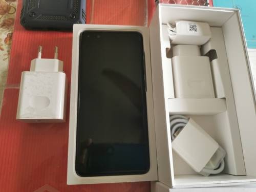 Huawei P40 PRO + (PLUS Model) - Ceramic black -With plenty extras -Dual Sim - 512GB Memory ,5G