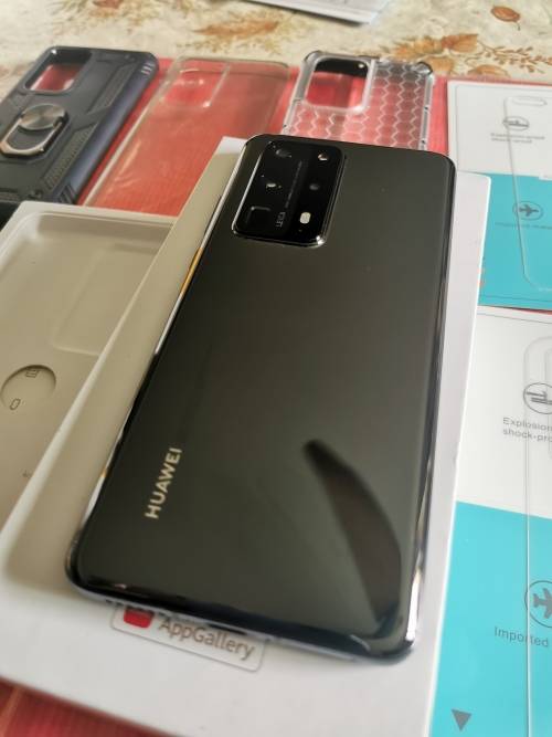 Huawei P40 PRO + (PLUS Model) - Ceramic black -With plenty extras -Dual Sim - 512GB Memory ,5G