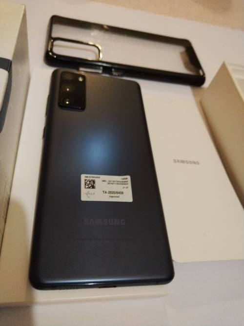Samsung Galaxy S20FE  -Cloudy Navy -  Dual Sim -SM-G780G/DS - Snapdragon Version with extras