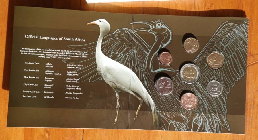 2012 Uncirculated set - Including 5c medal