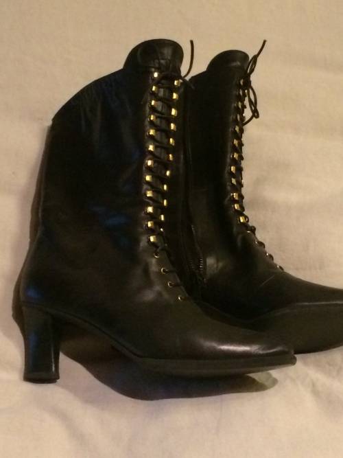 Kurt Geiger Black Leather Boots size 6