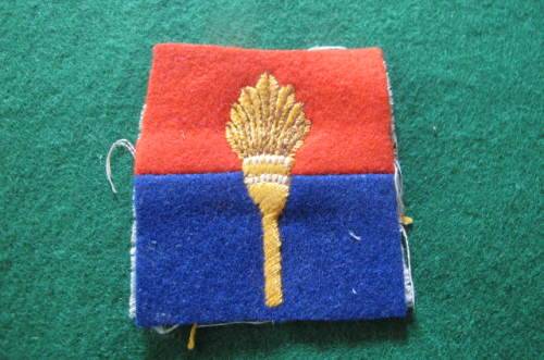 BRITAIN -  FORMATION BADGES OF WWII AND LATER - ROYAL ARTILLERY PATCH