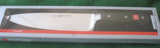 WUSTHOF - CLASSIC CHEFS KNIFE 33 CMS LONG 20 CMS BLADE BRAND NEW IN BOX - F R E E   S H I P P I N G