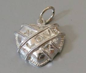 STERLING SILVER PUFFED LOVE HEART PENDANT/CHARM