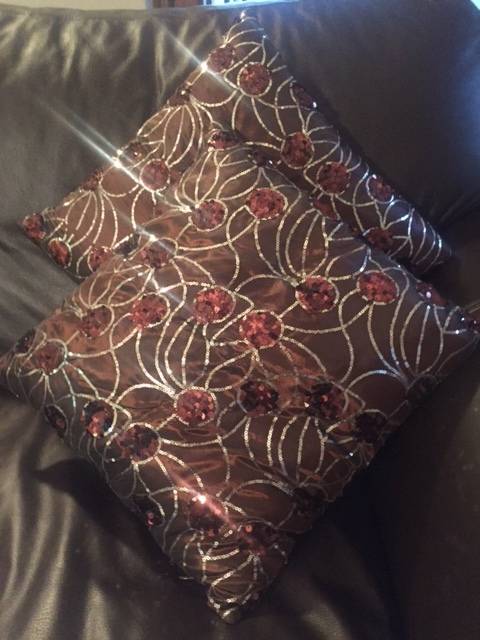**FREE DELIVERY: Cushion Covers (SALE)**