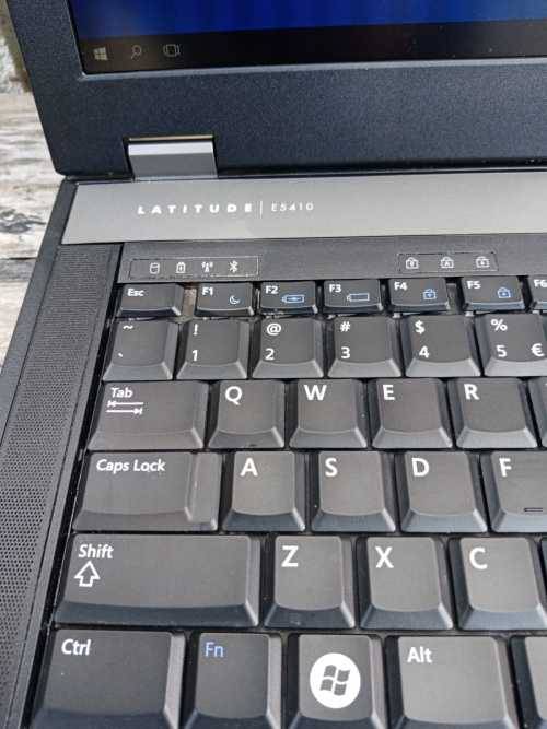 **BARGAIN** Like New - Dell Latitude i3 Laptop