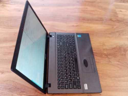 **PLEASE READ THE AD** Mecer Laptop i3 4th gen/2gb ram/windows10/500gb hard drive