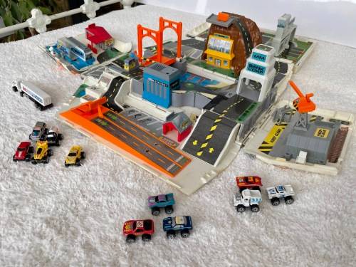 Micro Machines Super Van City Fold Out Playset and Cars