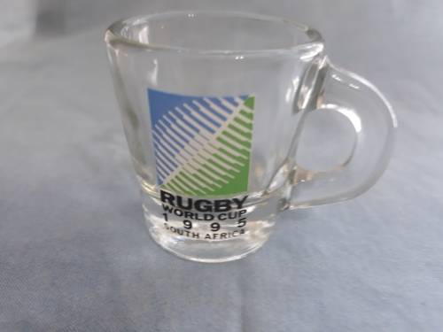 Collectors Rugby World Cup 1995.Bar Tot Measure.In box. R 80.00 View scans