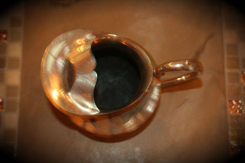 Vintage Victorian plate Jug made in Canada 610g  210x210x150mm bottom damaged