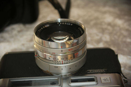 Vintage 1960's Yashica Electro 35 Camera with case Japan -slight dent on lens rim- need battery