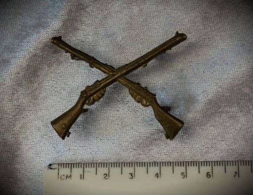 WW2 Australian Army 'Marksman' Trade  Service Badge ¿ Crossed Rifles