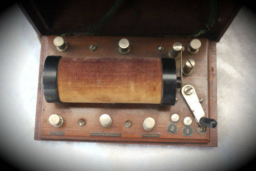 Portable induction apparatus The EROS Portable Medical Coil in wood box ..sold as found