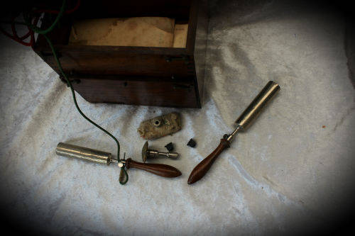 Portable induction apparatus The EROS Portable Medical Coil in wood box ..sold as found