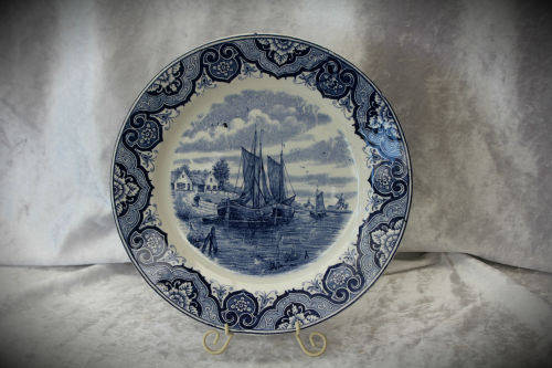 Antique ceramique maestricht Porcelain Plate - 250mm- Made in Holland
