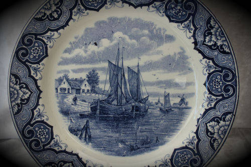 Antique ceramique maestricht Porcelain Plate - 250mm- Made in Holland