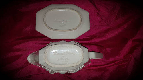 Harvest Weave GRAVY BOAT By HIMARK Japan-Ivory- vegetable pattern 100x234x127mm