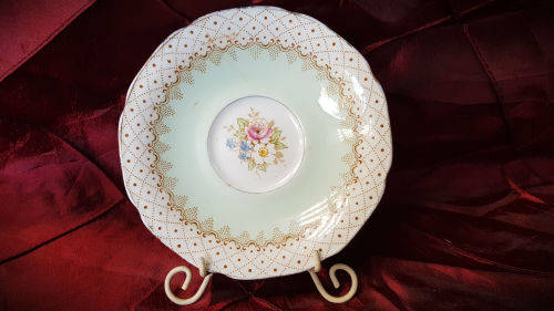 Small Vintage Paragon Plate 113mm Fine Bone China,by appointment - see Crack