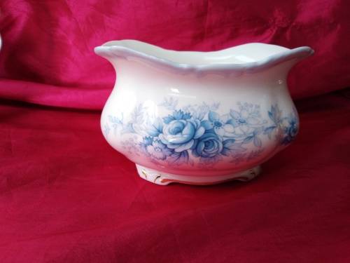 1981 Royal Albert Tiffany Sugar Bowl Bone China made in England-