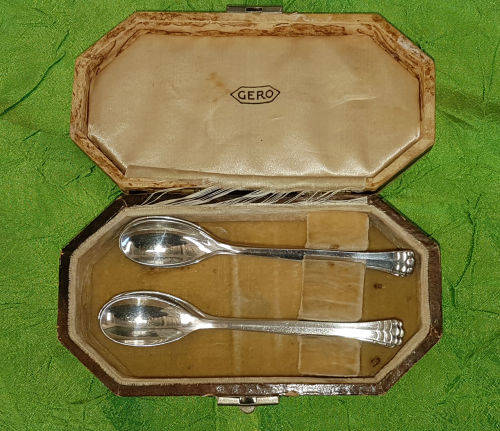 10  Vintage GERO (90)  spoons in Origanal GERO box