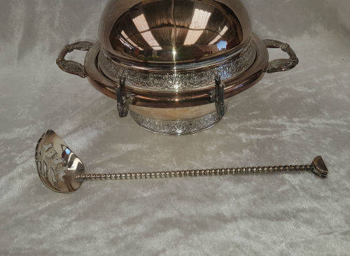 Antique New Bedford Mass Pairpoint MFCCO Quadruple Plate Butterdish with spoon.