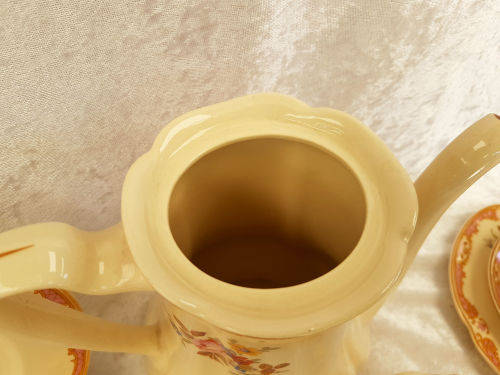14pc of a Antique VICTORIAN BY Jhonson Bros Teaset made in England