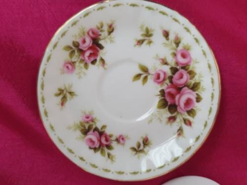 1970 Royal Albert MINI Duo - Flower of the month series - JUNE- ROSES