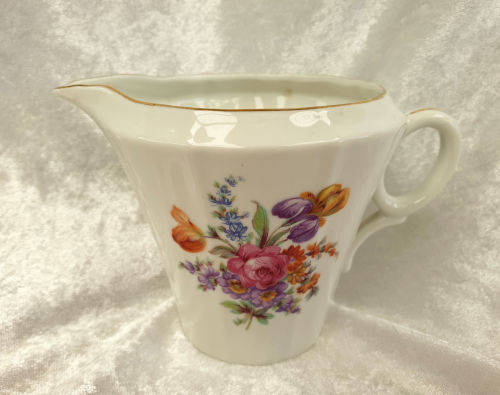 Vintage Creamer CzechoSlovakia 96mm